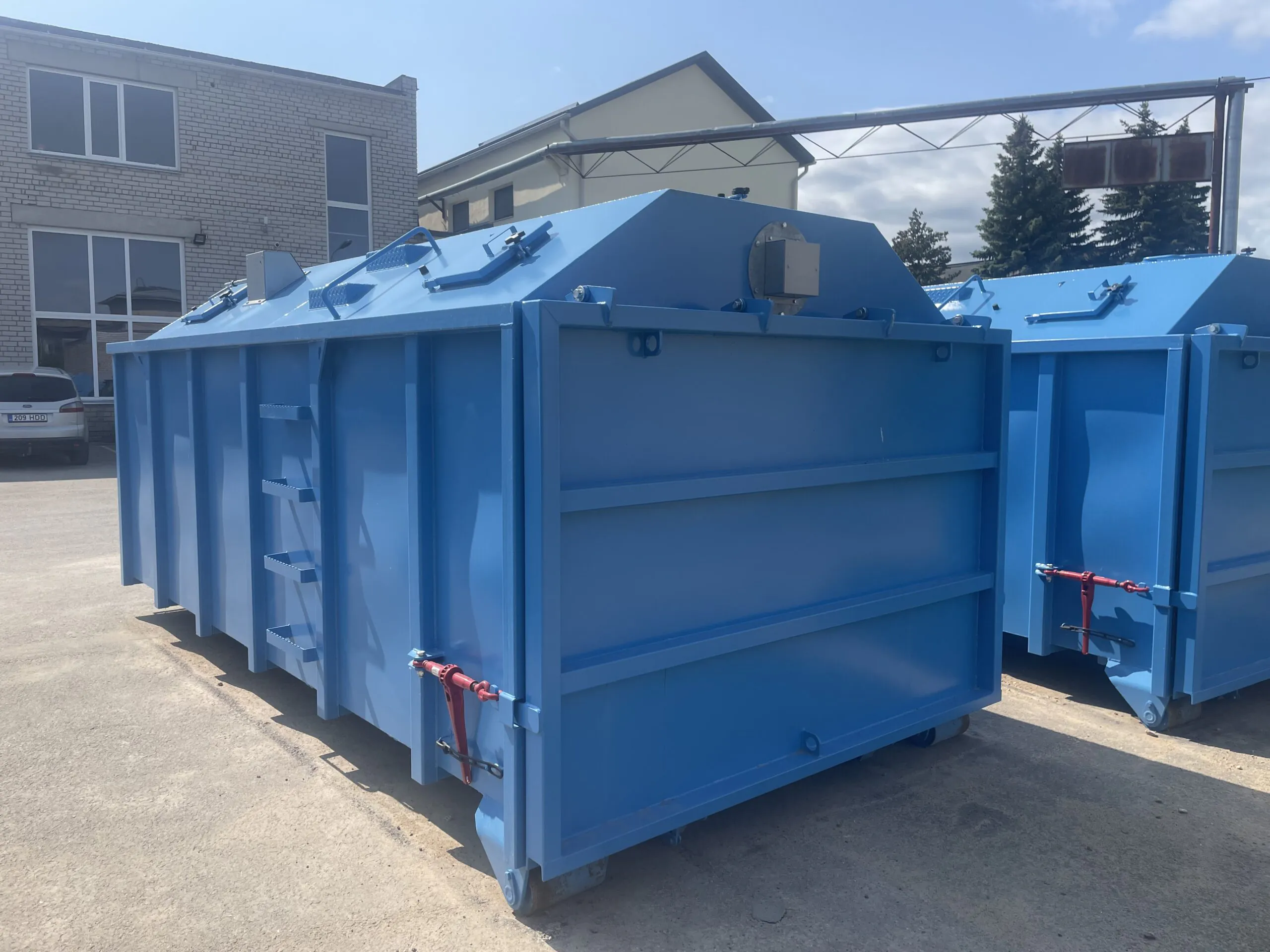 Tuha- ja mudakonteinerid